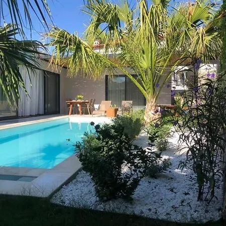 La Vella Villa *